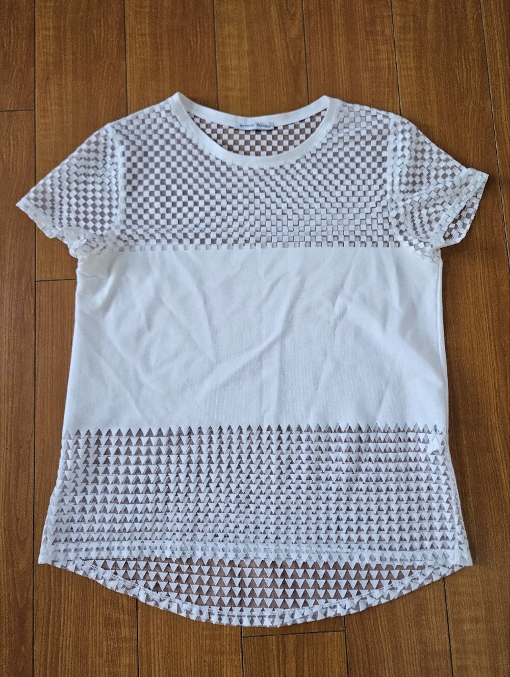 NEVER WORN Zara White Short Sleeve Top with Geometric Mesh Panels Sz Medium M